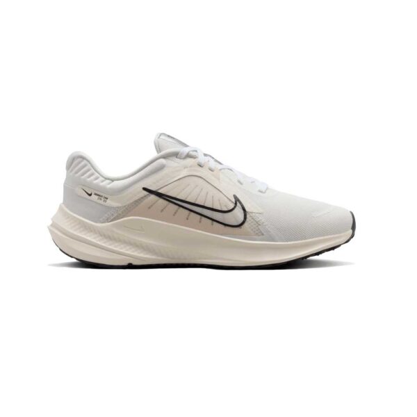 Nike Quest 5