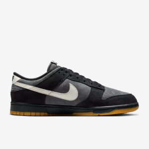 NIKE DUNK LOW RETRO SE