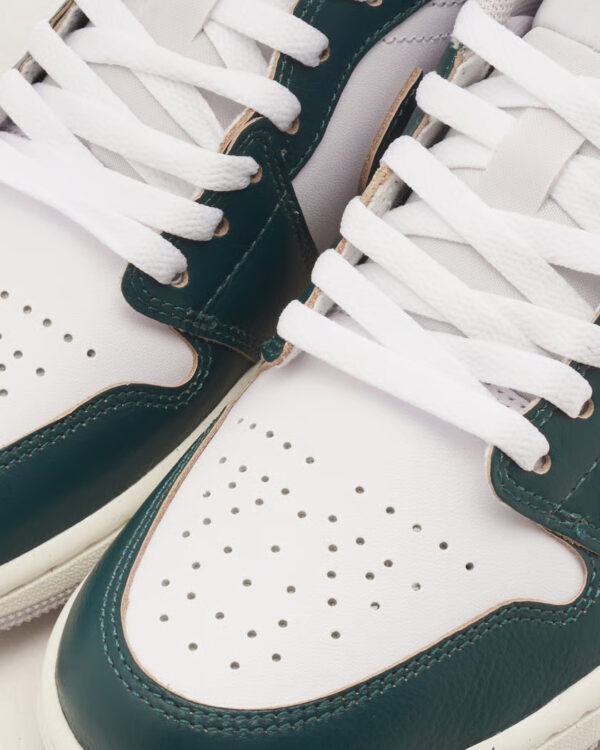 AIR JORDAN 1 LOW SE - Imagen 4