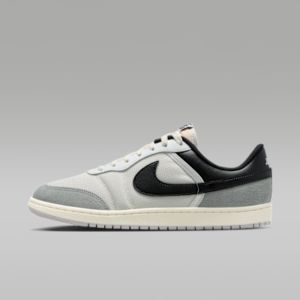 Jordan Skyline Low White Black Light Smoke Grey